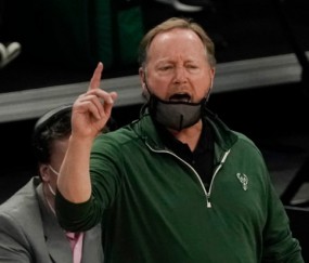 9九游线上网站 -欧超杯今晨再迎强敌，密尔沃基雄鹿扳平良机，主帅态度：震撼外界，身体对抗强度拉满的简单介绍