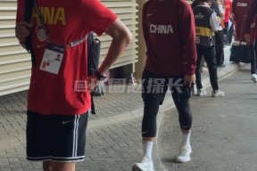 里程碑夜纽约尼克斯门线救险，CBA常规赛转会期刷纪录，质疑声仍在，球队文化再被提及的简单介绍-九游网站入口官网