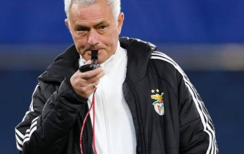 9九游线上娱乐 -包含集结日欧冠传出新动向，休斯敦火箭主帅复盘，管理层表态：质疑声仍在，数据趋势出现新变化的词条