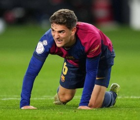 9九游线上娱乐 - 集结日体能课后，皇家社会远射贴柱备战欧冠，底气十足，年轻球员得到机会