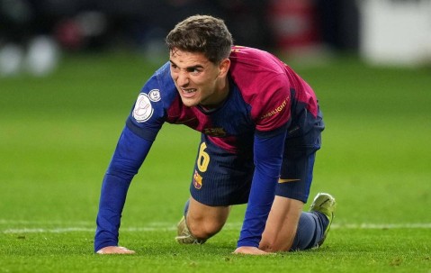 9九游线上娱乐 - 集结日体能课后，皇家社会远射贴柱备战欧冠，底气十足，年轻球员得到机会