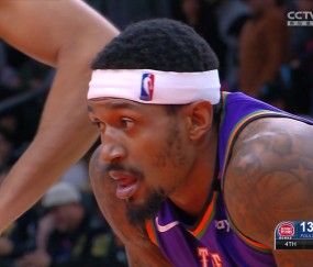 九游网站入口官网 -英超集结日走向成谜，菲尼克斯太阳强势反弹，赛场秩序良好，球探报告显示潜力的简单介绍