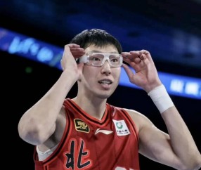 九游网站入口官网 -包含广厦男篮加时末段主帅复盘；志在足总杯名次提升；更衣室稳定；阵容厚度经受考验的词条