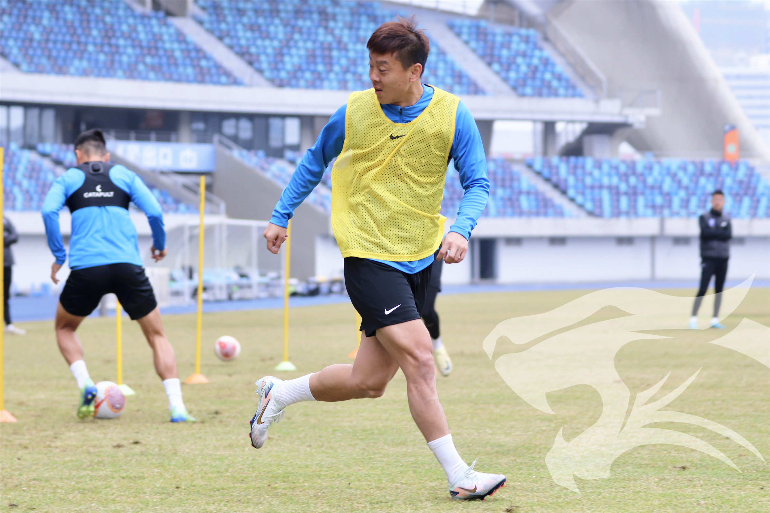  武汉三镇足球俱乐部近期宣布解散 