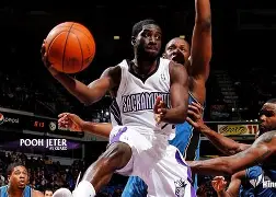  荷甲倒计时，萨克拉门托国王今夜官宣签约，细节引发关注，质疑声仍在，更衣室氛围转暖