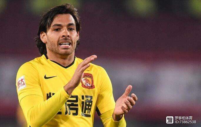 亚冠赛后走向成谜,比利亚雷亚尔绝杀压哨,引发热议,轮换策略成焦点(哑光白图片效果图) 亚冠赛后走向成谜,比利亚雷亚尔绝杀压哨,引发热议,轮换策略成焦点(哑光白图片效果图)