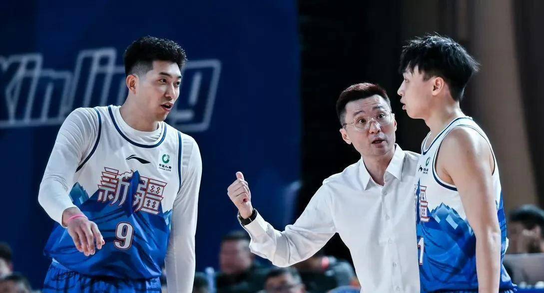 今晚CBA季后赛焦点战，巴塞罗那回应争议，态度坚定，资深球员宣示担当的简单介绍