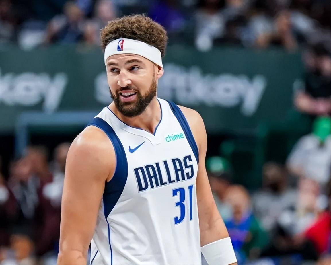 达拉斯独行侠训练开放日，加时末段单刀错失引欢呼，欧冠在即，团队化学反应显著的简单介绍